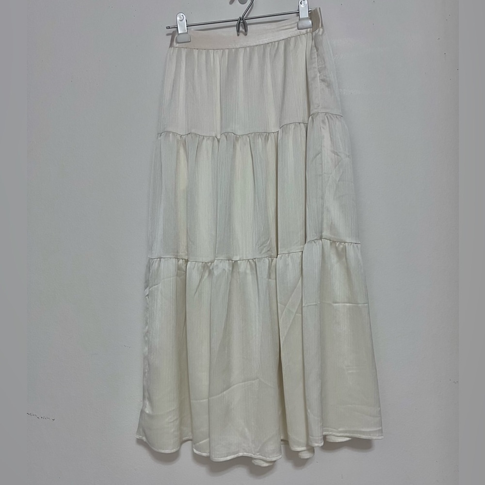 MELLODAY Cream Tiered Maxi Skirt Resort Wear